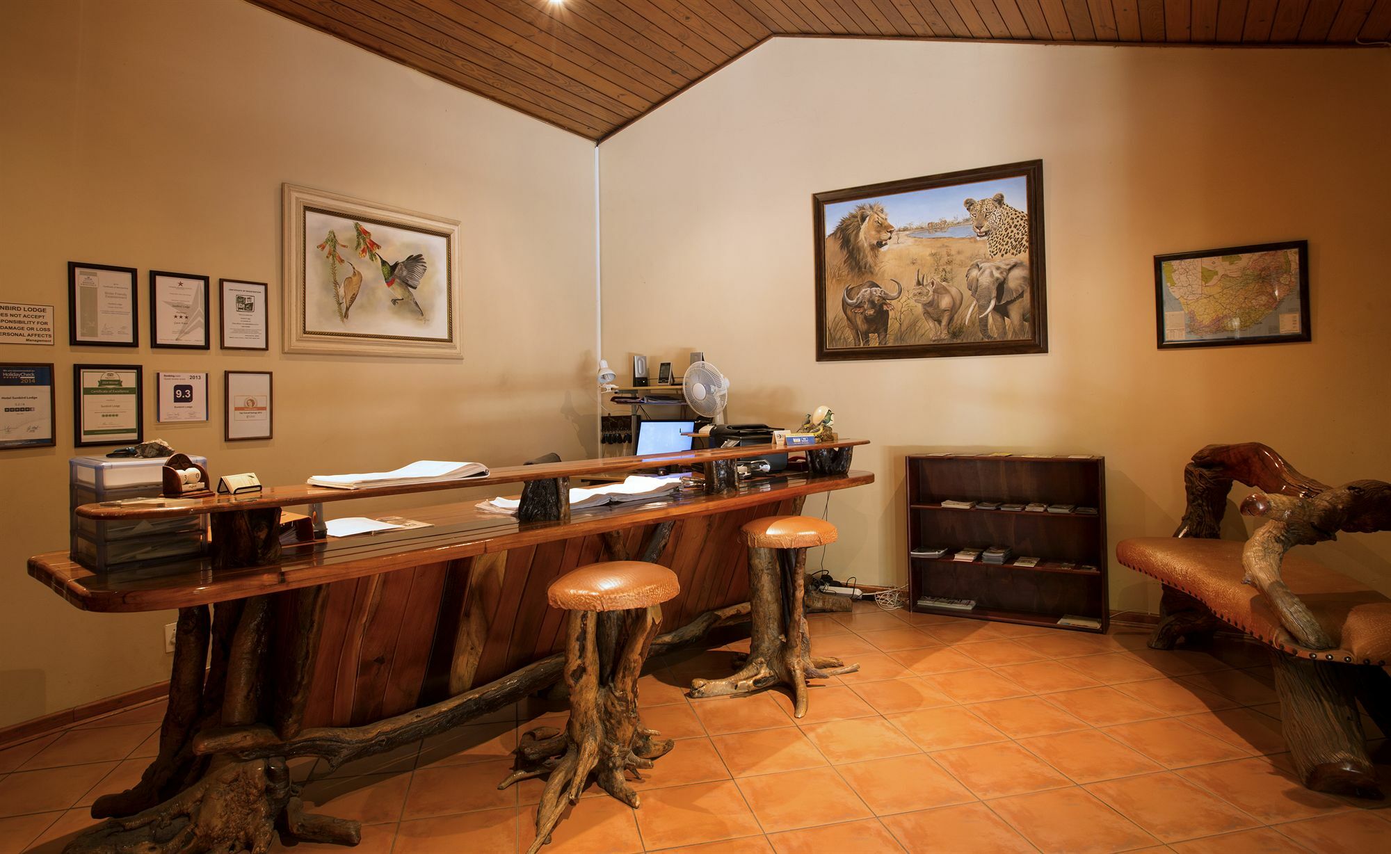 פאלאבורווה Sunbird Lodge מראה חיצוני תמונה